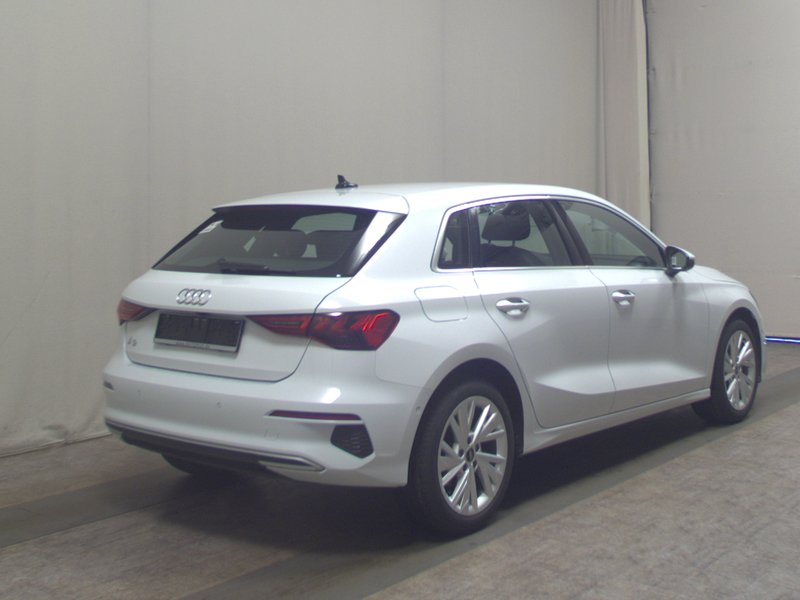 Audi A3 Sportback 1.5 TFSI automatik • ACC • Full LED — 4