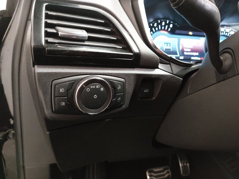 Ford Mondeo Turnier 2.0 EcoBlue automatik ST-Line • ACC • Električna peta vrata — 7