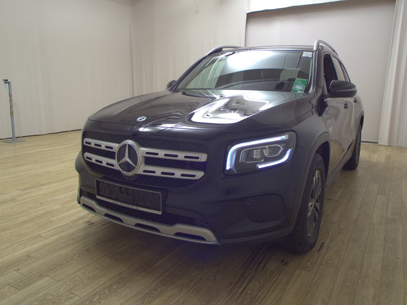 Mercedes-Benz GLB 200 d automatik Style • LED • digitalni instrumenti — 2