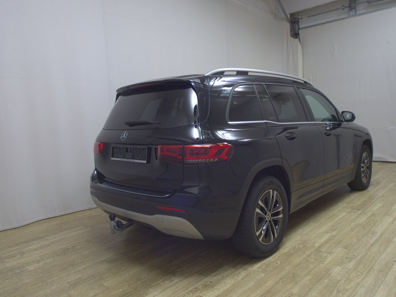 Mercedes-Benz GLB 200 d automatik Style • LED • digitalni instrumenti — 4