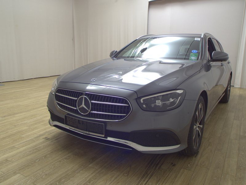 Mercedes-Benz E 300 de karavan automatik Avantgarde • 360° kamera • LED — 2