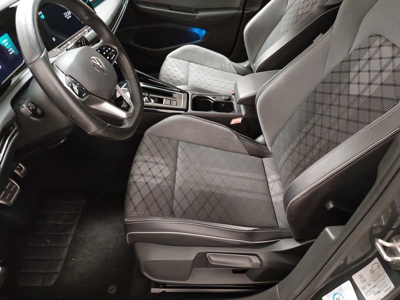 Volkswagen Golf Variant 2.0 TDI R-Line automatik • ACC • bežično punjenje — 5