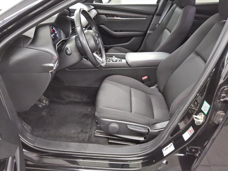 Mazda 3 2.0 SKYACTIV-G Homura automatik • ACC • HUD — 8