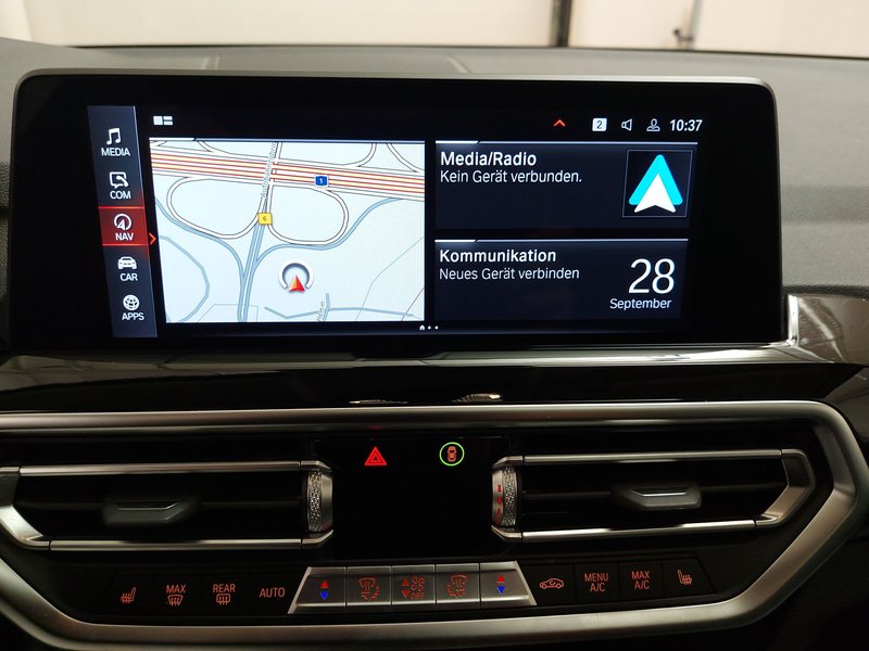 BMW X3 xDrive20d automatik • kuka za vuču • električna vrata prtljažnika — 21