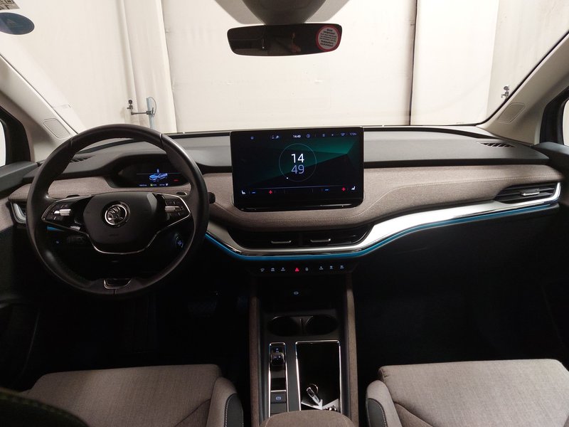 Škoda Enyaq iV 80 • ACC • AHK — 13
