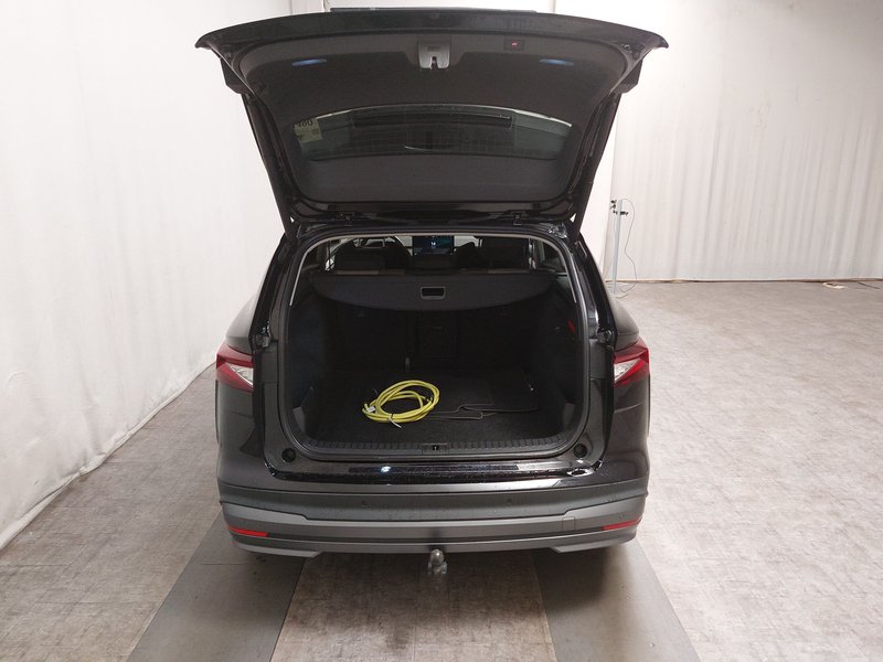 Škoda Enyaq iV 80 • ACC • AHK — 15