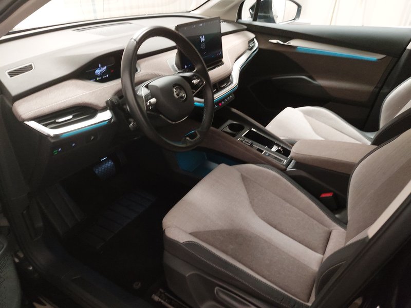 Škoda Enyaq iV 80 • ACC • AHK — 6