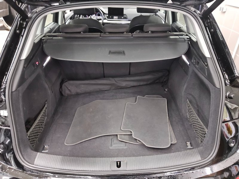 Audi Q5 40 TDI quattro automatik • AHK • digitalni instrumenti — 12