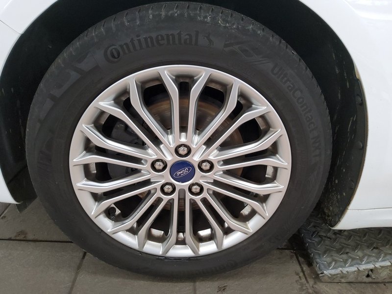 Ford Mondeo Turnier 2.0 EcoBlue automatik Titanium • ACC — 10