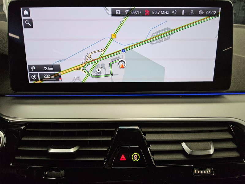 BMW 520d xDrive automatik • koža • LED — 7