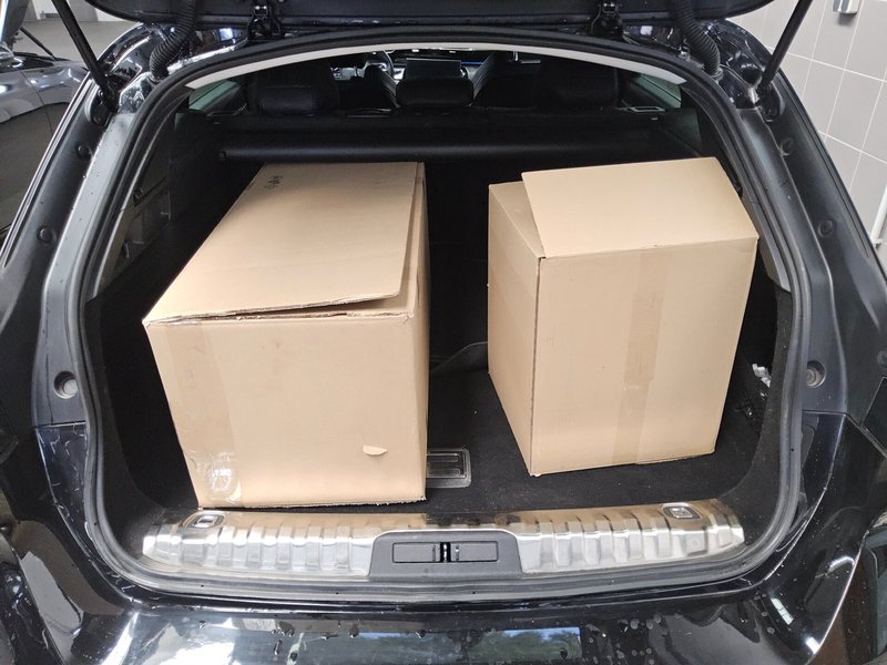 Peugeot 508 SW 1.5 BlueHDi automatik Allure • Full LED • ACC — 12