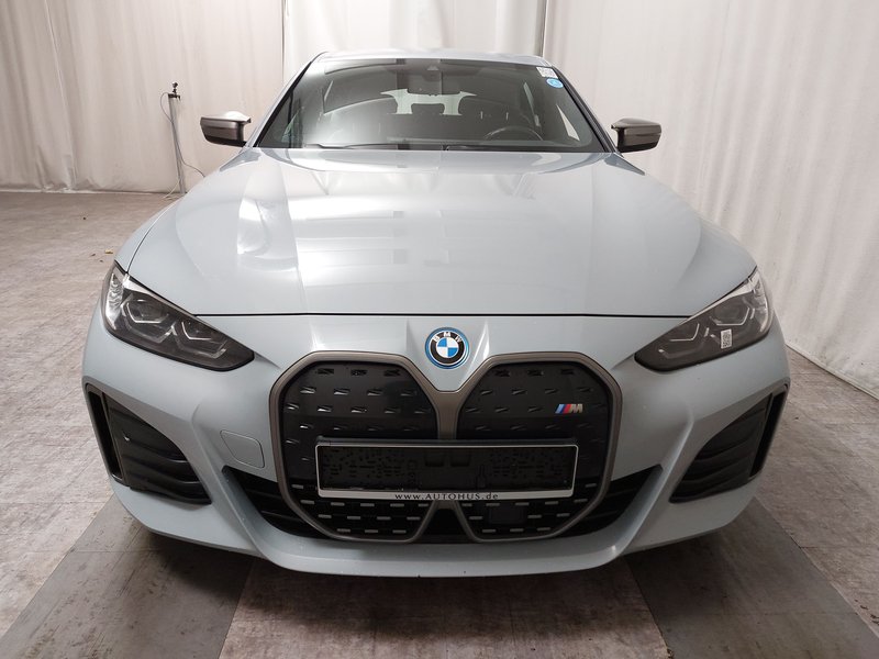 BMW i4 • ACC • Full LED — 9