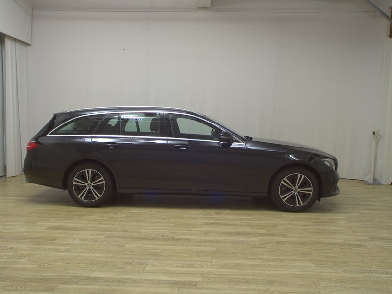 Mercedes-Benz E 220 d karavan automatik Avantgarde • ACC • koža