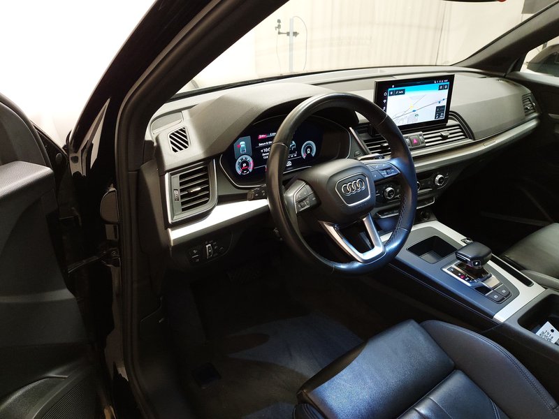 Audi Q5 40 TDI automatik quattro advanced • ACC • Full LED — 6