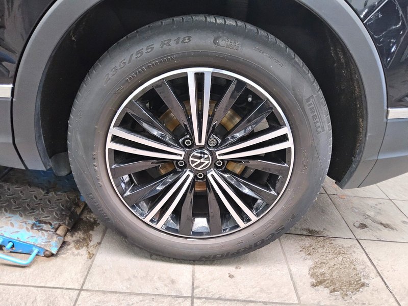 Volkswagen Tiguan 2.0 TDI automatik Life • ACC • Full LED — 10