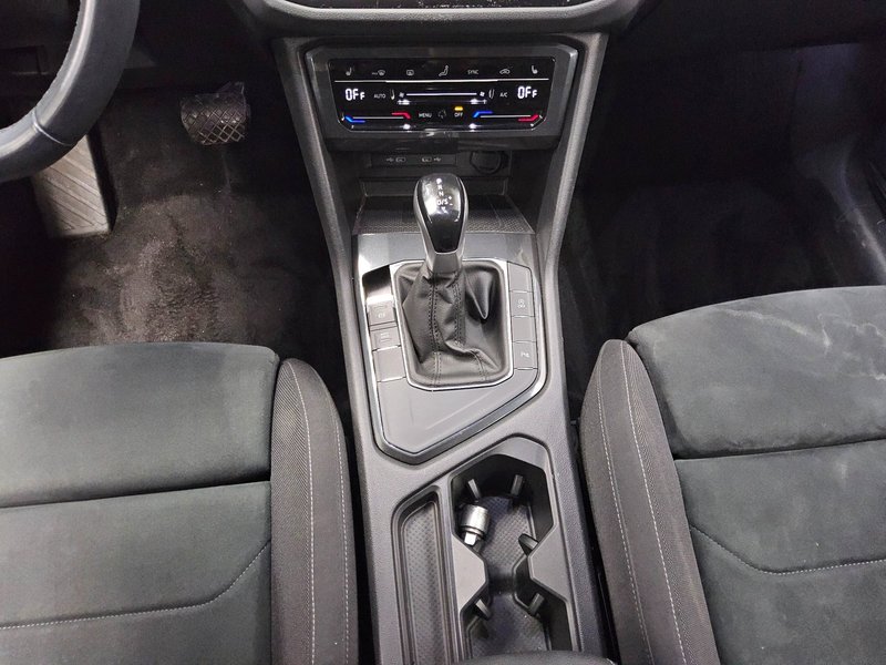 Volkswagen Tiguan 2.0 TDI automatik Life • ACC • Full LED — 6