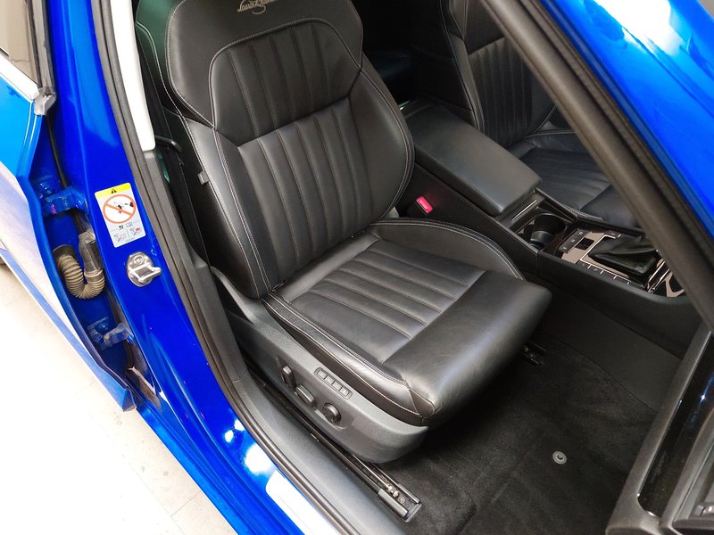 Škoda Superb Combi 1.4 TSI iV L&K automatik • električna peta vrata • Full LED — 10