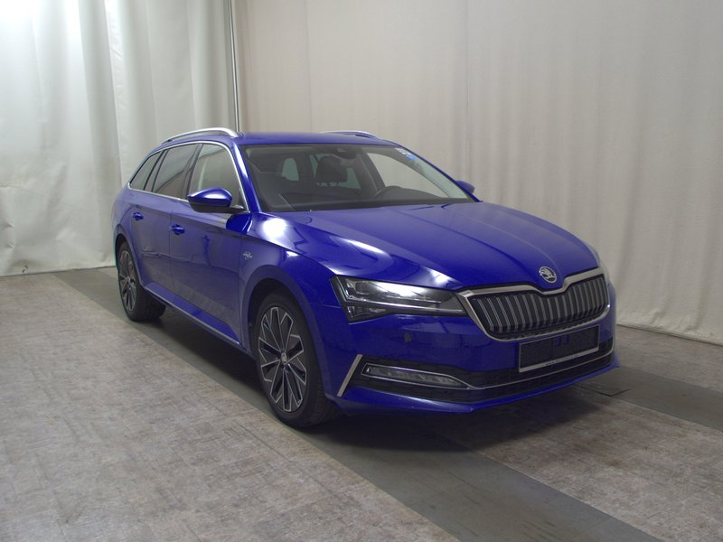 Škoda Superb Combi 1.4 TSI iV L&K automatik • električna peta vrata • Full LED — 3