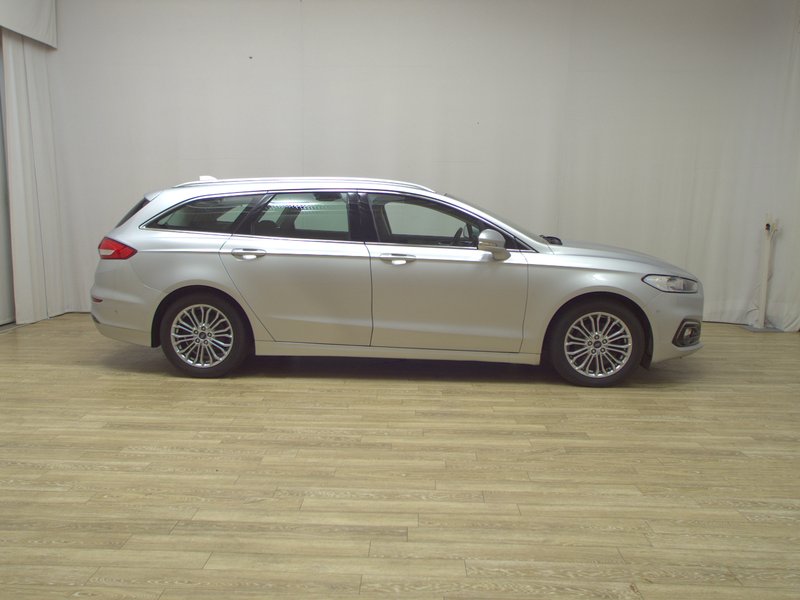 Ford Mondeo Turnier 2.0 EcoBlue automatik Titanium • navi