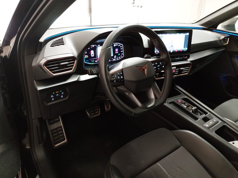 CUPRA Leon Sportstourer 1.4 e-Hybrid automatik VZ • Full LED • ACC — 6