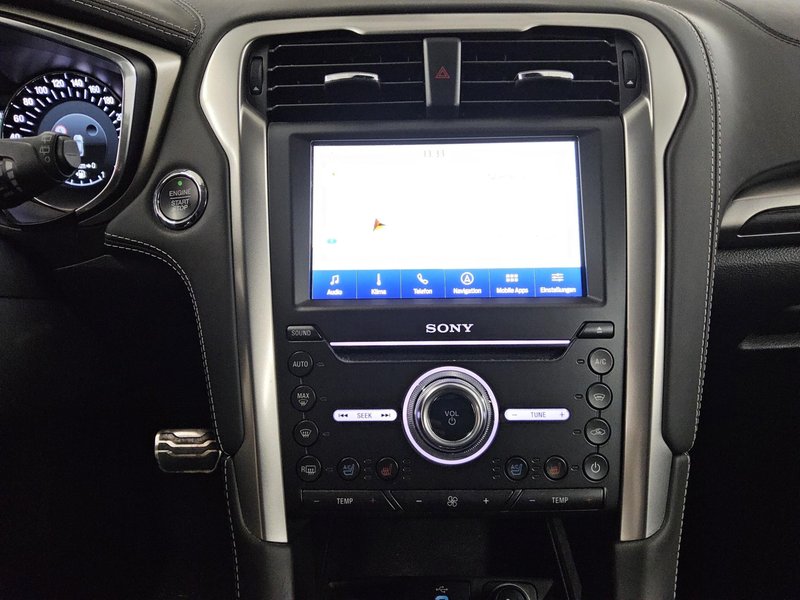 Ford Mondeo 2.0 EcoBlue automatik • LED • koža — 7