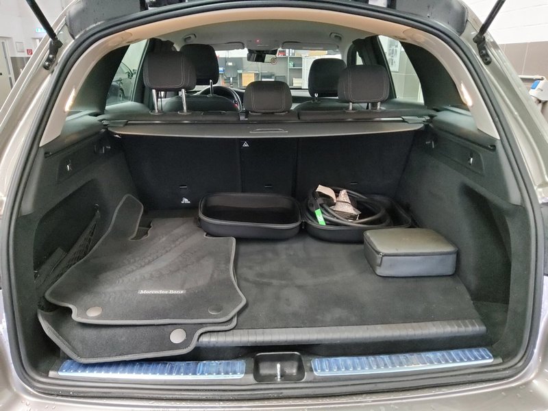 Mercedes-Benz GLC 300 de 4MATIC automatik Exclusive • LED — 12