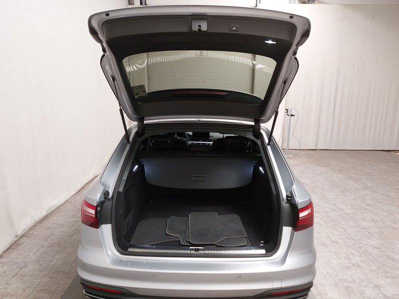 Audi A4 Avant 35 TDI automatik • AHK • el. peta vrata — 15