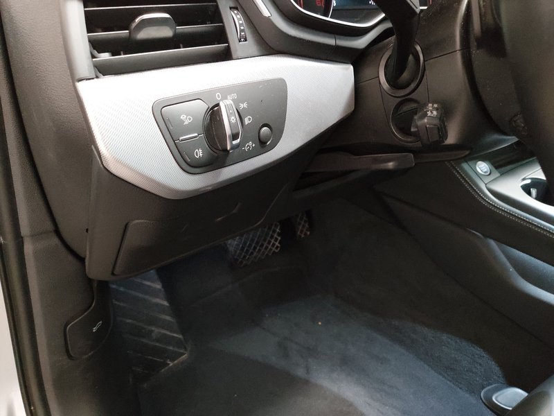 Audi A4 Avant 35 TDI automatik • AHK • el. peta vrata — 7