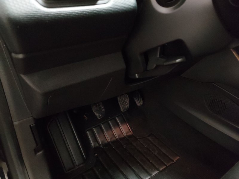 Renault Clio 1.0 • Full LED — 7