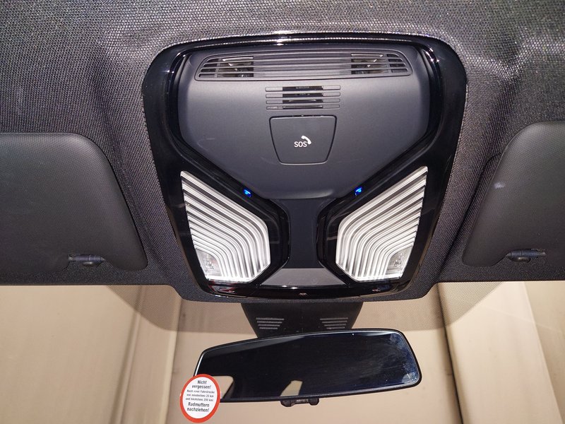 BMW 330e M Sport automatik — 13