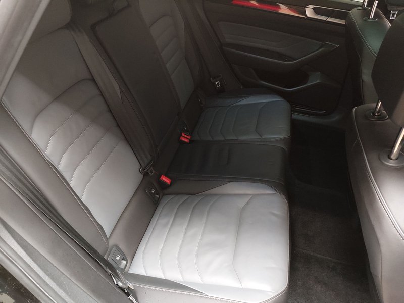 Volkswagen Arteon Shooting Brake 1.4 TSI eHybrid Elegance automatik • ACC • LED — 12