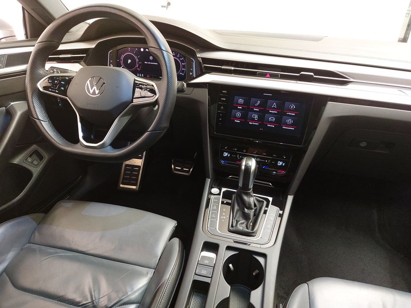 Volkswagen Arteon Shooting Brake 1.4 TSI eHybrid Elegance automatik • ACC • LED — 19