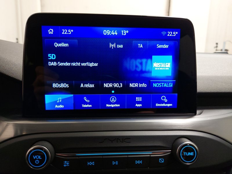 Ford Focus Turnier 2.0 EcoBlue Titanium automatik • ACC • AHK — 20