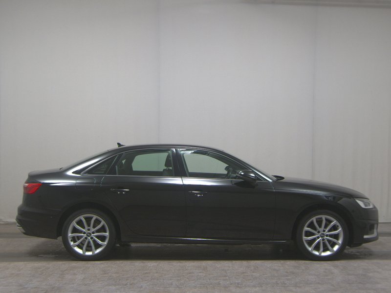 Audi A4 35 TDI automatik advanced • Full LED • navigacija
