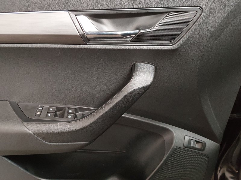 Škoda Karoq 2.0 TDI Clever automatik • ACC • kuka za vuču — 5