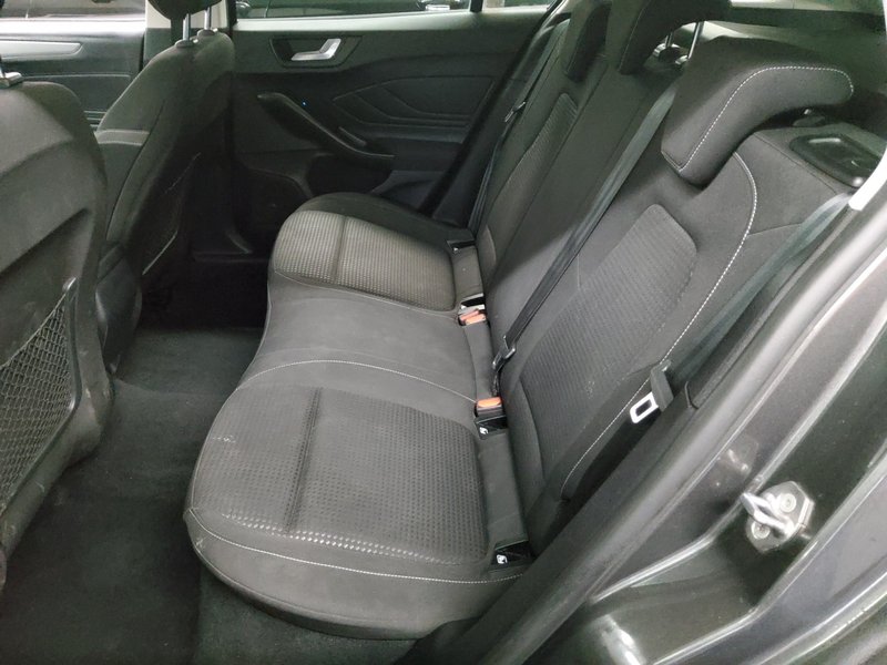 Ford Focus Turnier 1.5 EcoBlue automatik Cool&Connect • ACC • Full LED — 12