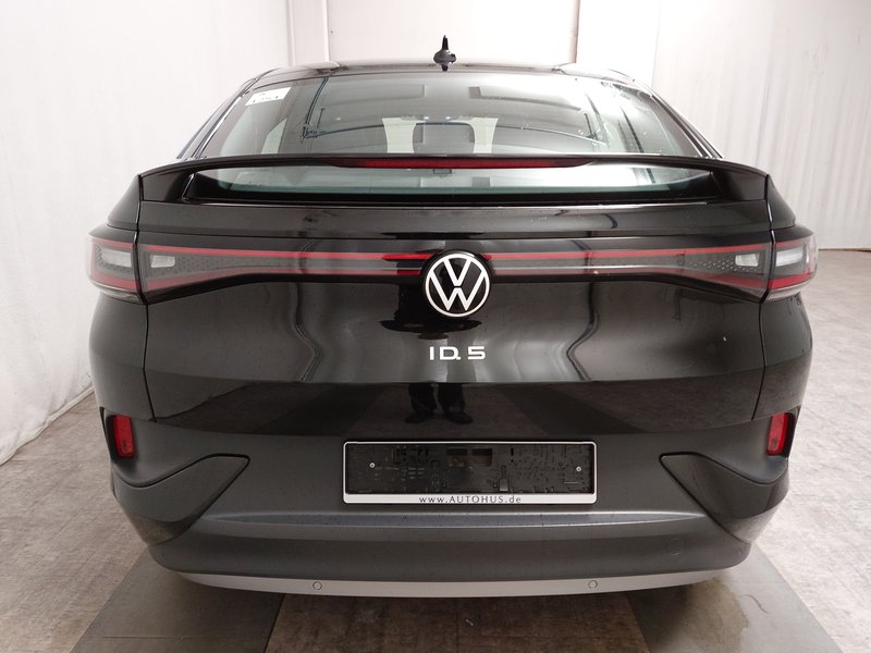 Volkswagen ID.5 Pro Performance • HUD • ACC — 14