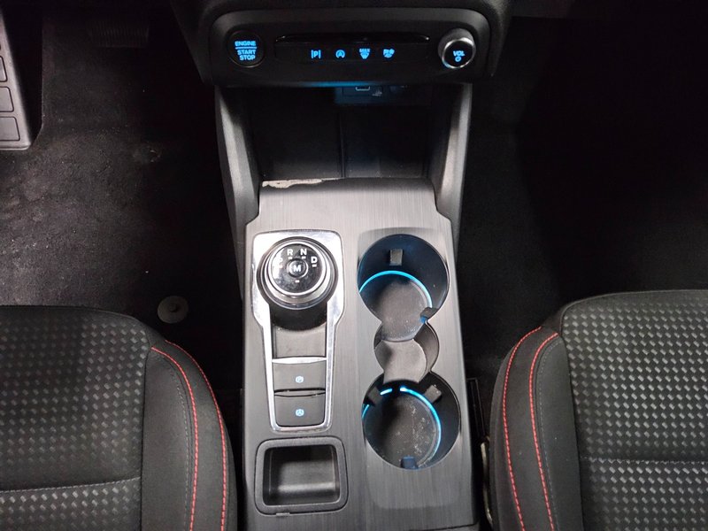 Ford Focus Turnier 1.5 EcoBlue ST-Line automatik • LED — 6