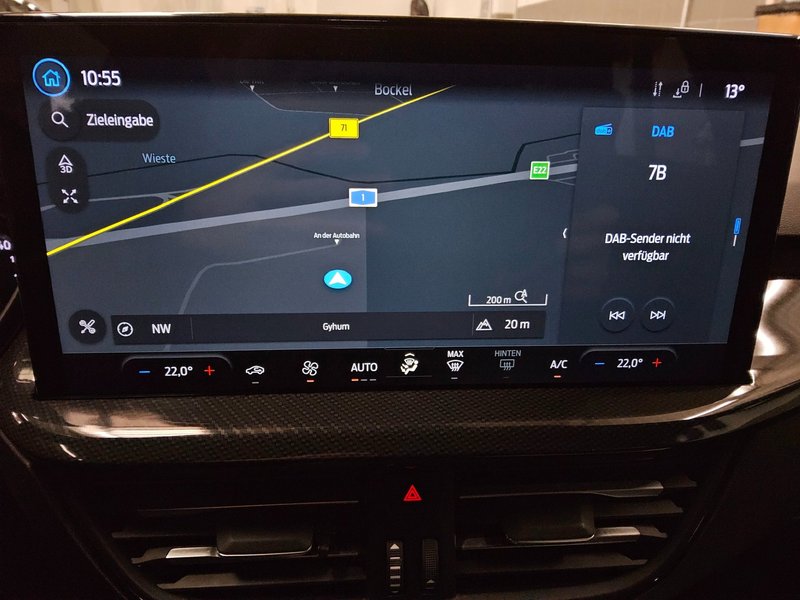 Ford Focus Turnier 1.5 EcoBlue ST-Line automatik • LED — 7