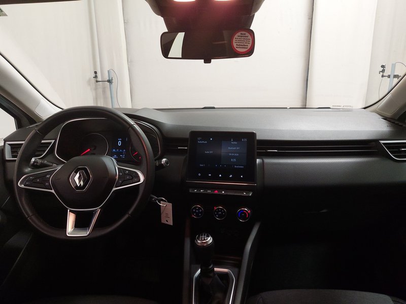 Renault Clio TCe • LED • navigacija — 16
