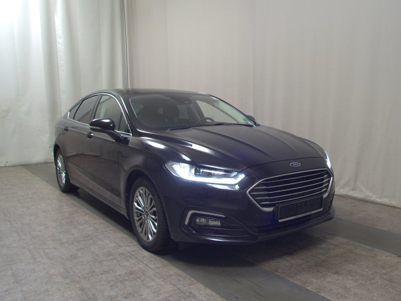 Ford Mondeo 2.0 EcoBlue automatik Titanium • ACC • LED — 3