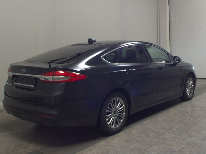 Ford Mondeo 2.0 EcoBlue automatik Titanium • ACC • LED — 4