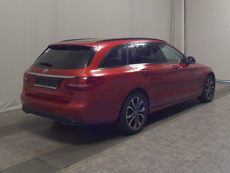 Mercedes-Benz C 200 d karavan automatik Avantgarde • Full LED — 4