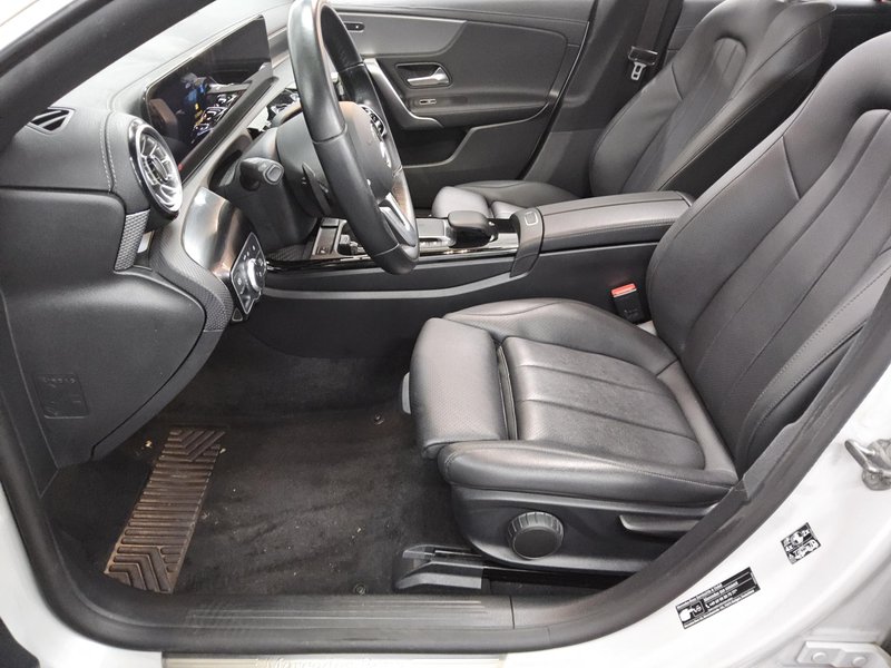 Mercedes-Benz CLA 220 d Shooting Brake automatik Progressive • panorama — 9