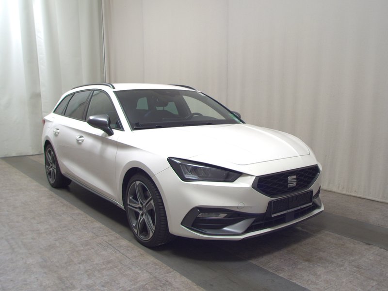 SEAT Leon Sportstourer 2.0 TDI FR-Line automatik • ACC • LED — 3