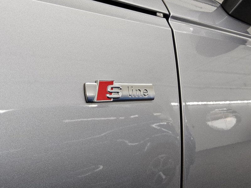 Audi A4 Avant 40 TDI automatik S line • panorama • HUD — 11