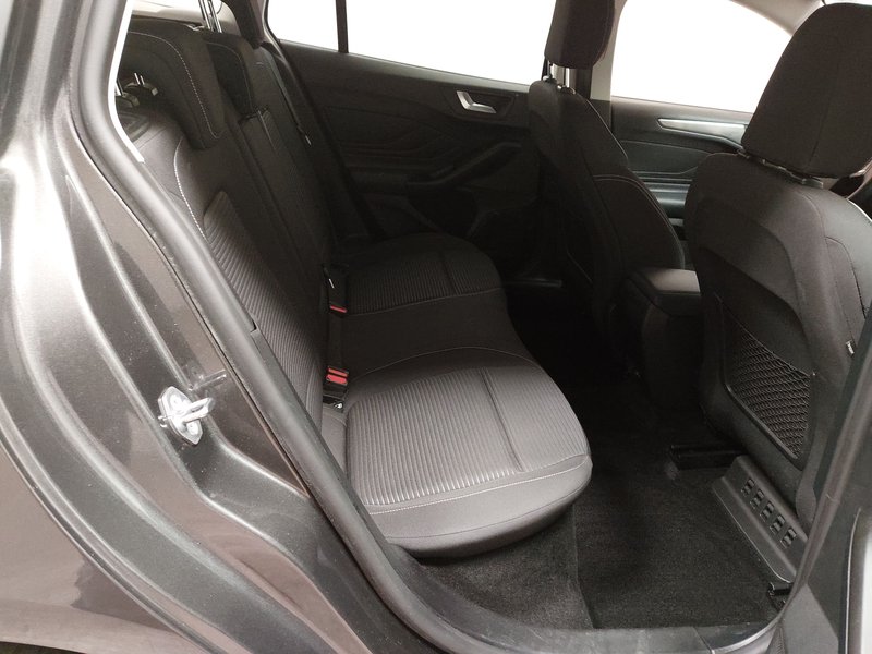 Ford Focus Turnier 1.0 EcoBoost Titanium • Full LED • navigacija — 12