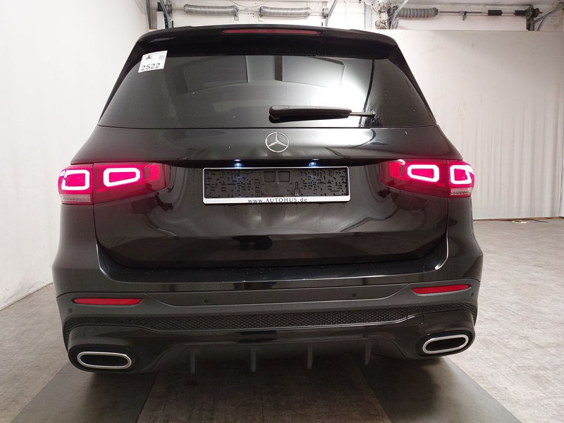 Mercedes-Benz GLB 200 d 4MATIC automatik AMG Line • panorama • ACC — 14