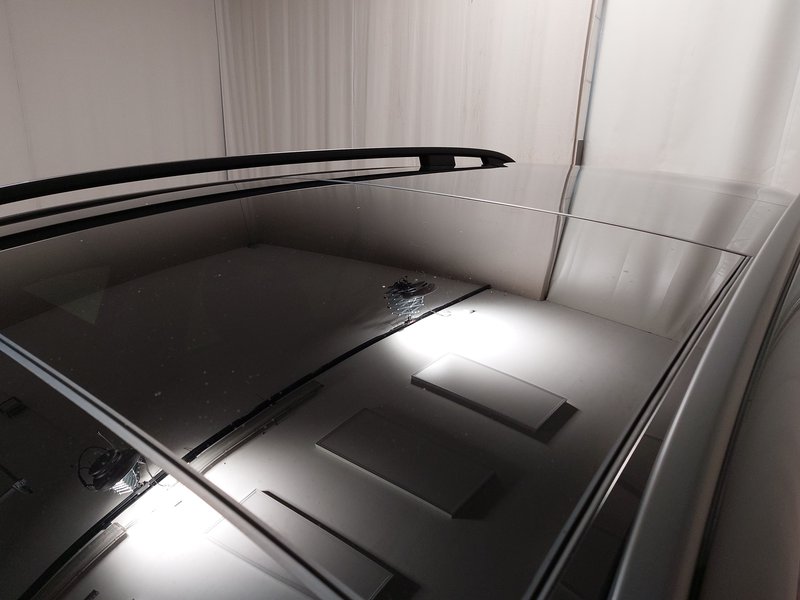Mercedes-Benz GLB 200 d 4MATIC automatik AMG Line • panorama • ACC — 16