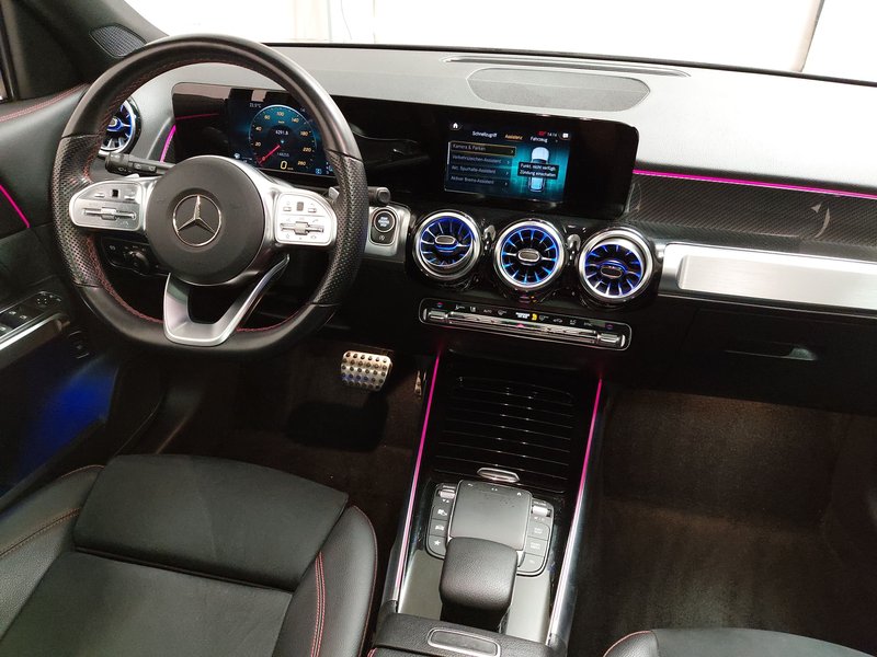 Mercedes-Benz GLB 200 d 4MATIC automatik AMG Line • panorama • ACC — 19